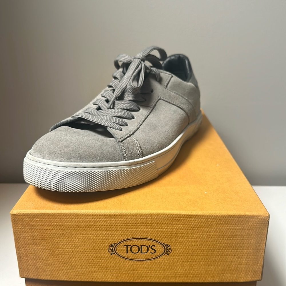Men’s Tod’s Size 8